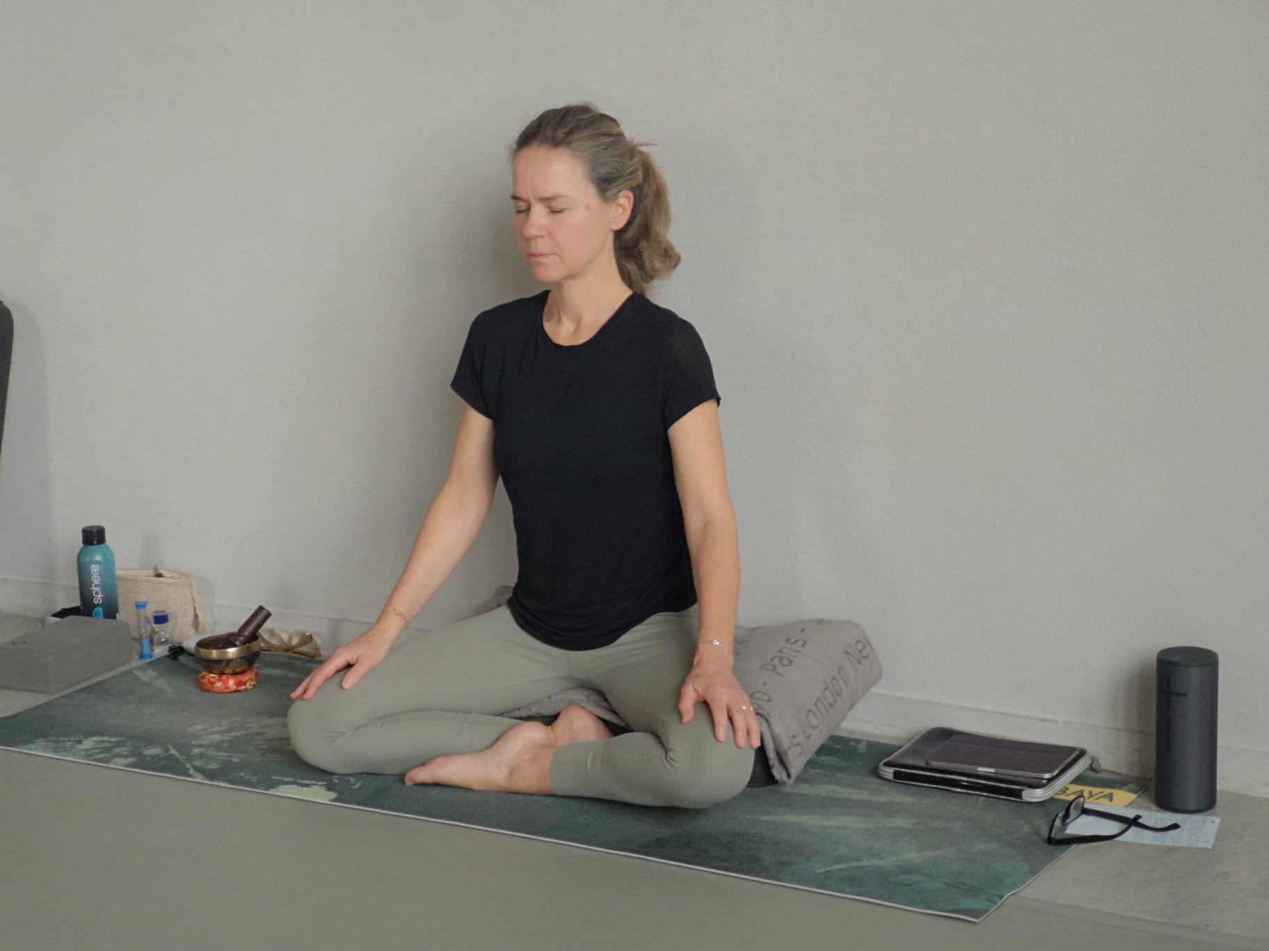 Stéphany, professeure de Yin Yoga et Yoga Danse à Cénac